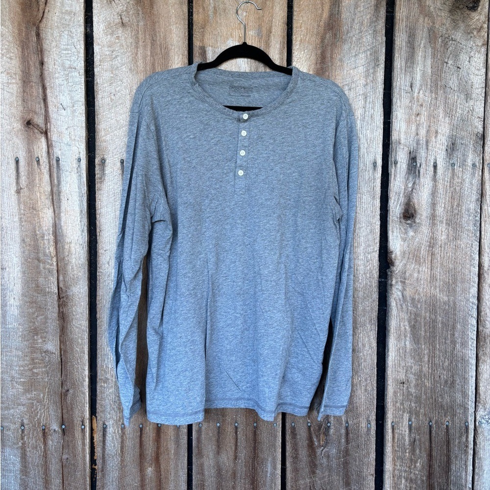 Patagonia Long Sleeve Henley Shirt Gray Organic Cotton Men's Large Casual Basic